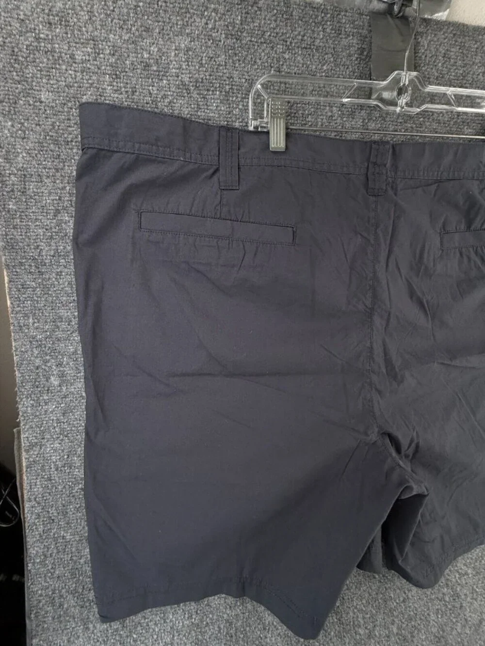 NWT Columbia Men Chino Hiking Shorts Size 52 Gray Cotton Lightweight Outdoors